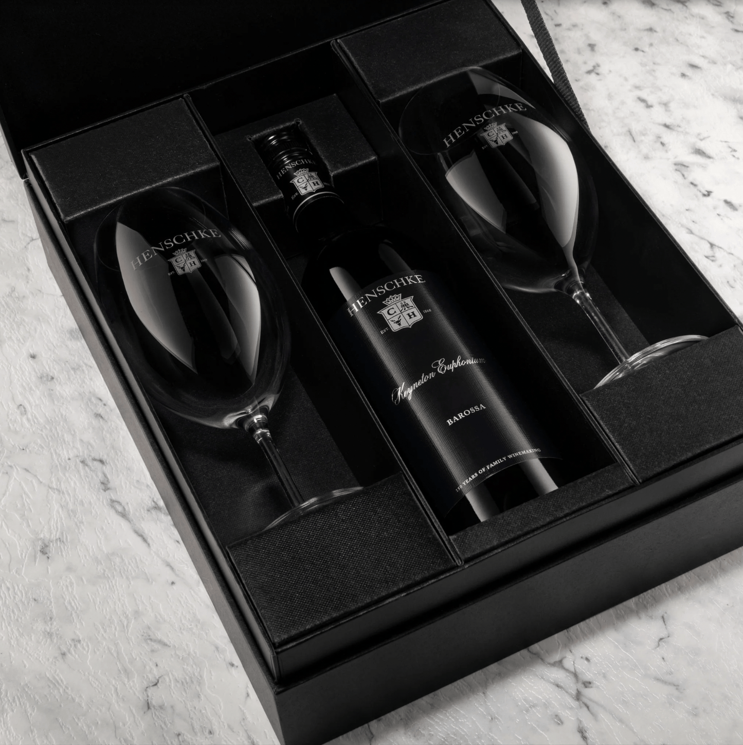 Henschke Keyneton Euphonium 2021 + Plumm Everyday Red Glasses Gift Pack