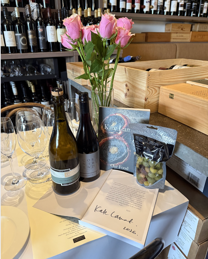 The Lamont's Table Hamper